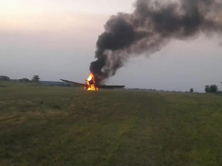 Se prendió fuego un avión hidrante que combatía los incendios en Corrientes
