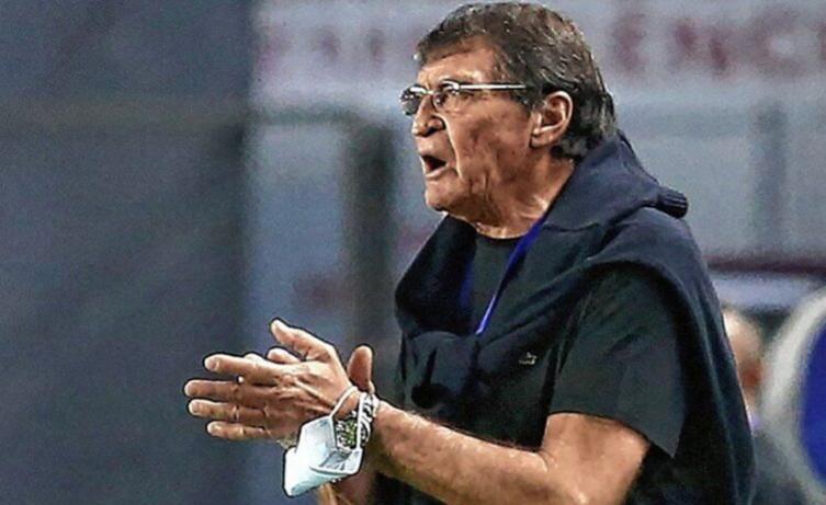Julio Falcioni: 