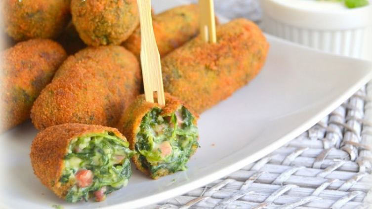 Plato económico: croquetas de papa, espinaca y queso