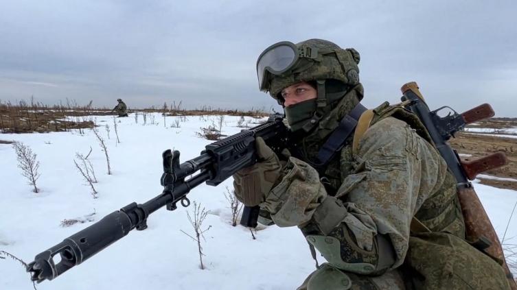 Putin ordenó el despliegue de tropas en las repúblicas separatistas