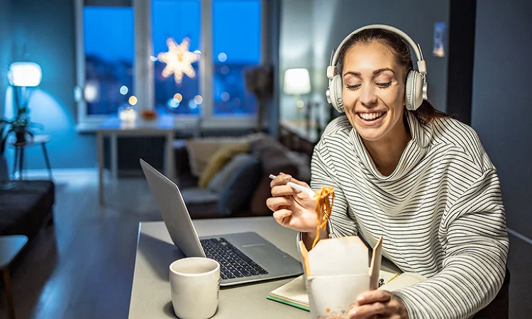 ¿Es verdad que la pasta en la cena hace engordar?