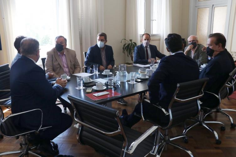 Senadores radicales se reunieron con el Ministro Lagna