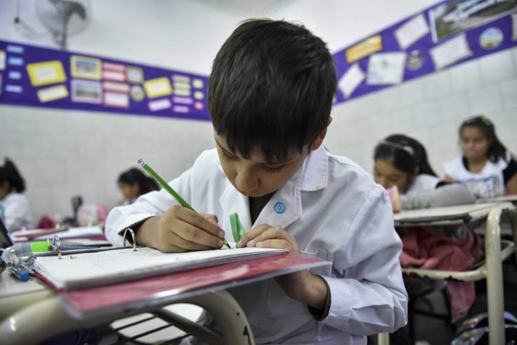Los docentes vuelven a reunirse con el Gobierno