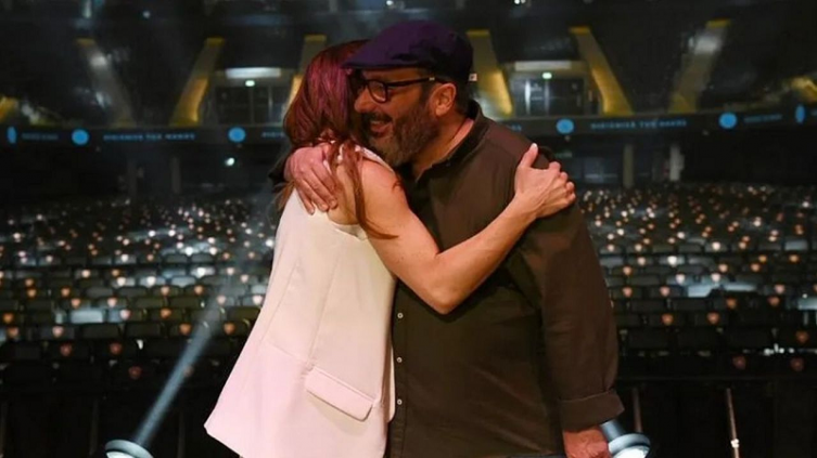 Soledad Pastorutti interrumpió su show para homenajear a Rozín
