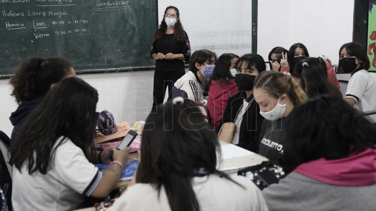 Mendoza: el uso del barbijo será optativo en todos los niveles escolares