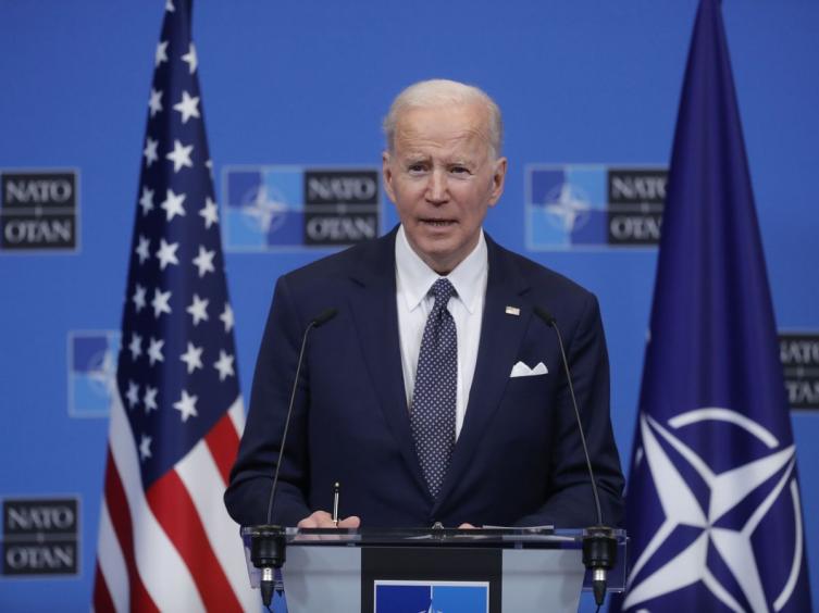 Biden propondrá un impuesto a la riqueza para bajar el déficit