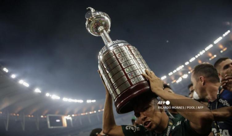 Colón viaja nuevamente a Paraguay: ¿Cómo están los equipos que lo esperan?