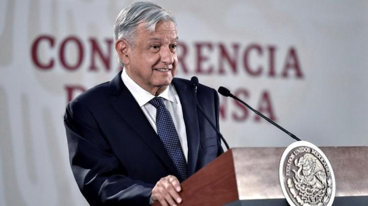Baja participación y rotundo apoyo a López Obrador en el referendo en México