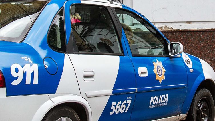 Le robaron el auto frente a la escuela de su hijo