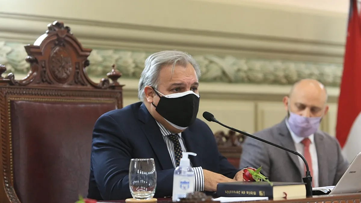 Farías seguirá en la presidencia de la Cámara de Diputados