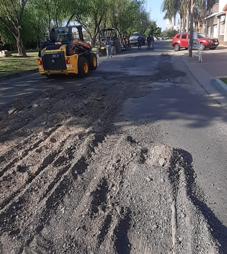 Trabajos de iluminación, arbolado y bacheo previstos para este viernes