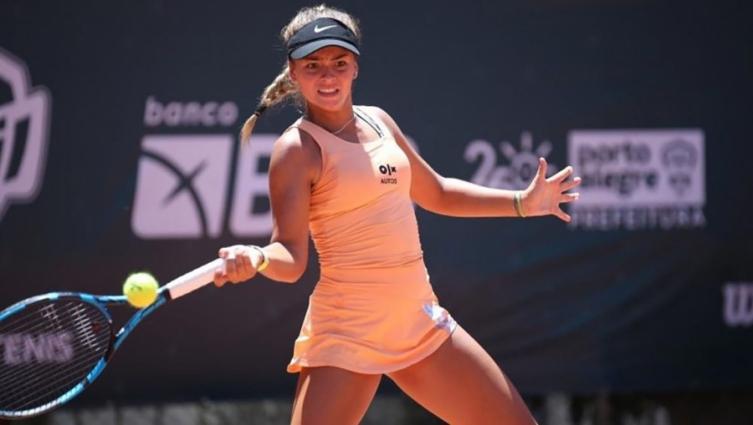 La abanderada Luciana Moyano ganó tres medallas de oro en tenis