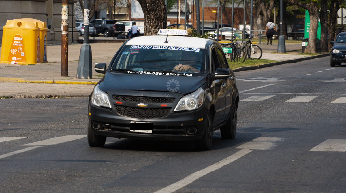 Taxis y remises piden por una suba en la tarifa