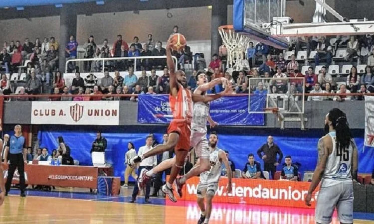 Unión derrotó a Hispano Americano y mantiene la categoría