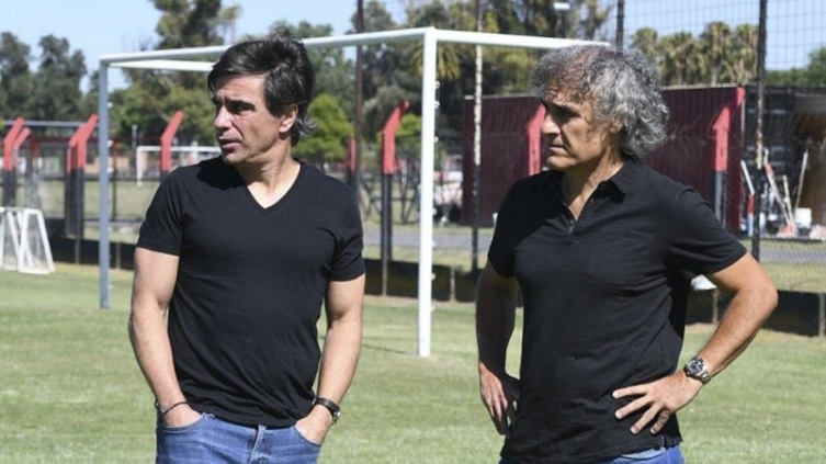 Julio César Saldaña deja de ser el manager de Newell’s