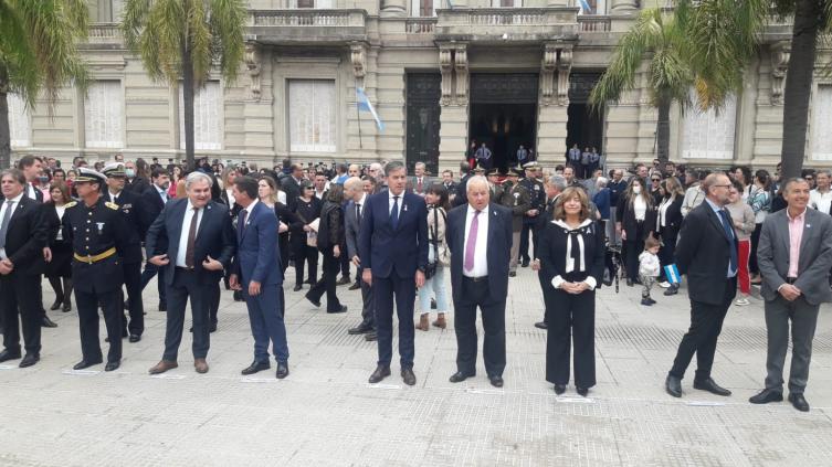 Santa Fe conmemoró el 212° aniversario de la Revolución de Mayo