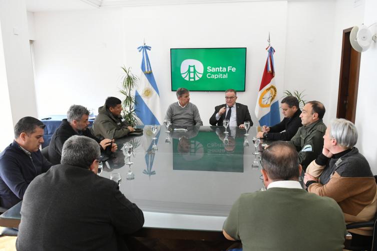 Comando unificado: Jatón recibió a Lagna y a Castillo
