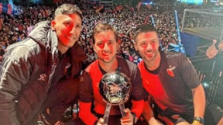 Alonso sobre Aliendro, Lértora y Bernardi: