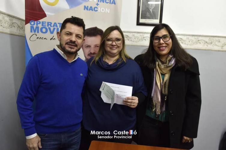 Castelló entregó aportes a instituciones del departamento La Capital