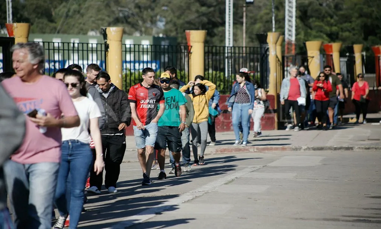 Horario de ingreso para los hinchas de Colón al Brigadier