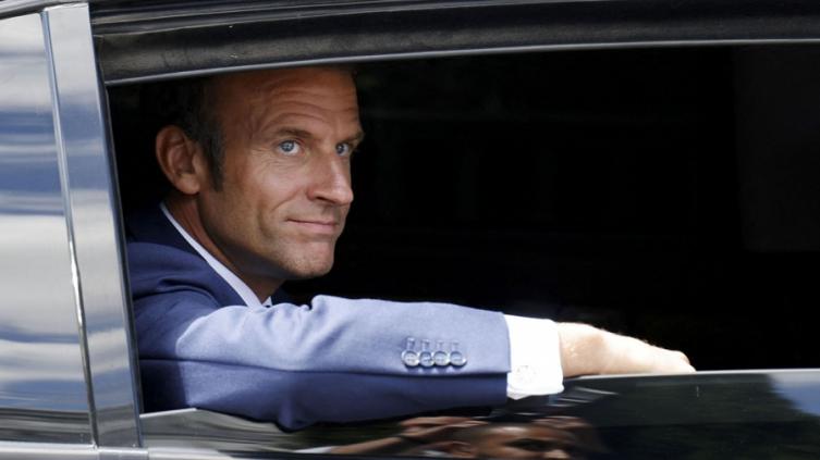 Macron atacó a la izquierda para lograr la mayoría parlamentaria en el balotaje