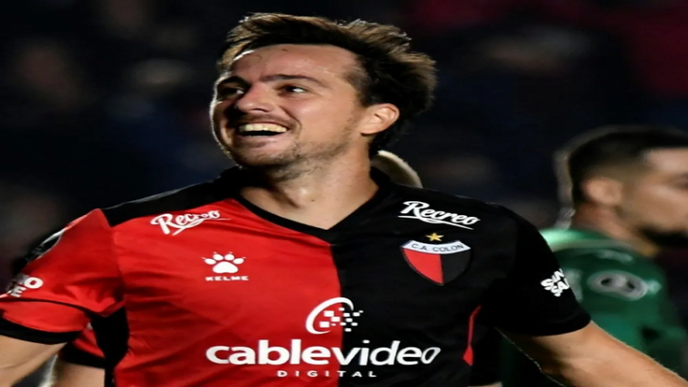 Bernardi seguirá en Colón
