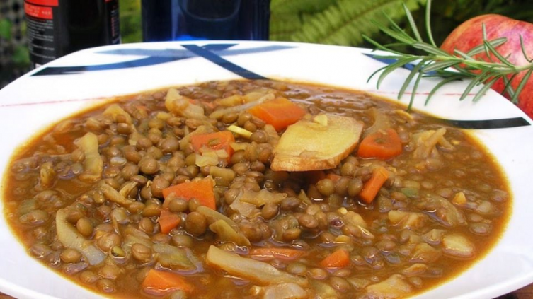 Guisito de lentejas sin carne