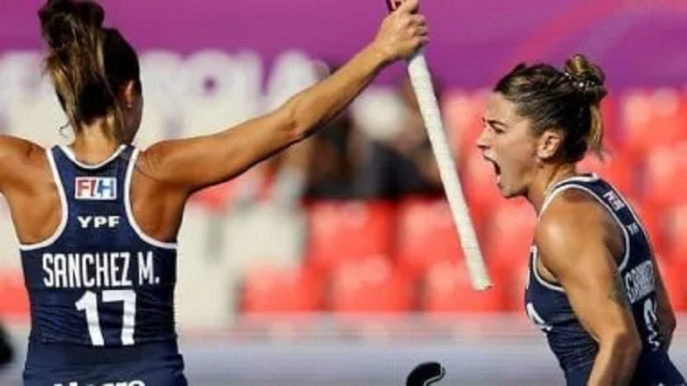 Las Leonas golearon a Canadá y pasaron a Cuartos