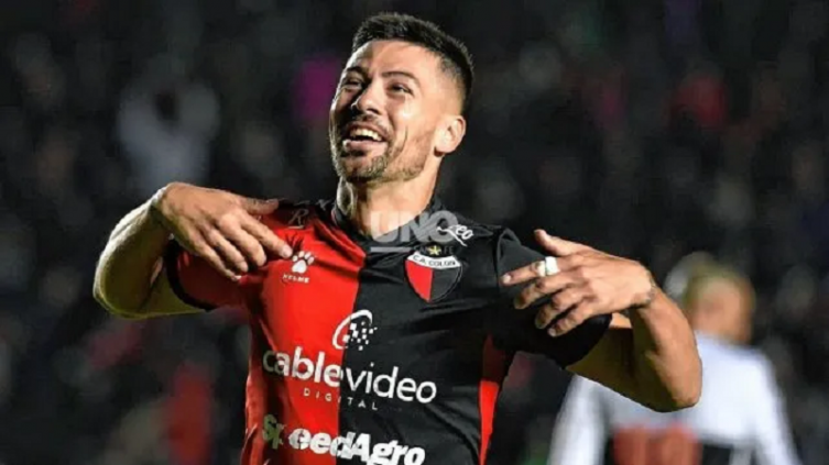 Federico Lértora saludó a los hinchas de Colón