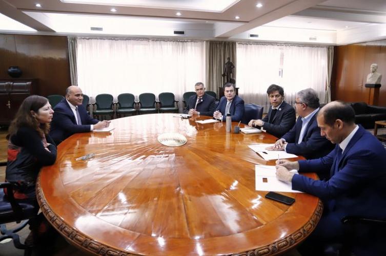 Batakis continúa la ronda de reuniones con gobernadores