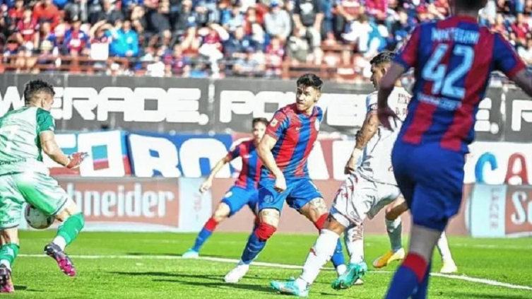 Unión figura entre los equipos más goleados del Torneo