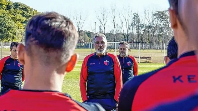 Con un regreso a las prácticas de Colón 