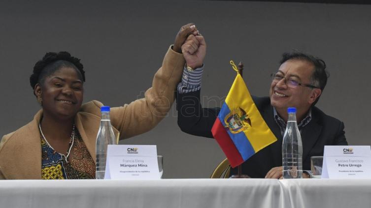 Asumió Petro, el primer presidente de izquierda de la historia de Colombia