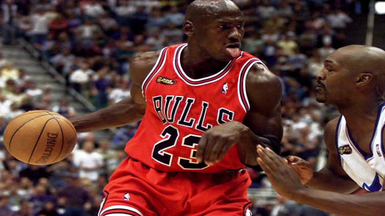 Subastarán una icónica camiseta de Michael Jordan