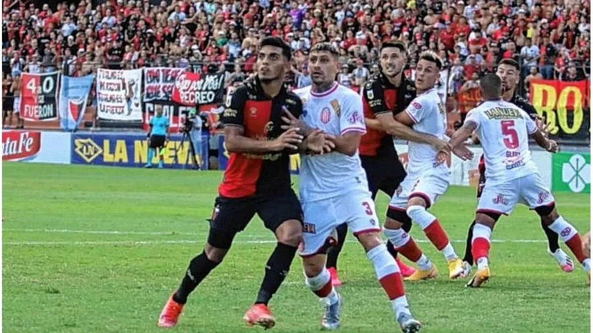 Colón viaja con 23 jugadores para visitar a Barracas Central