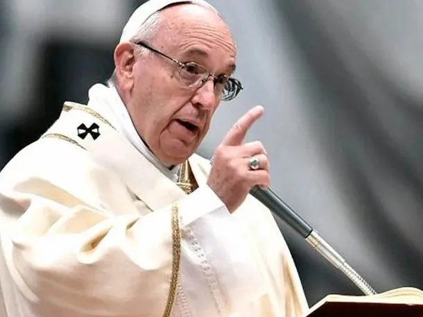 Francisco renovó su rezo de paz por el pueblo ucraniano