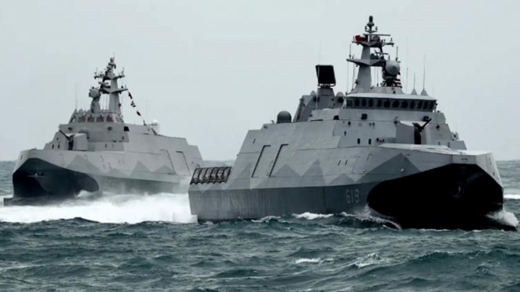 Dos buques de EEUU navegan en el estrecho de Taiwán y ponen en alerta a China
