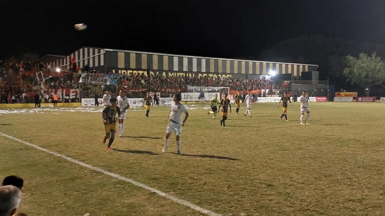 Copa Santa Fe: Colón derrotó 2 a 0 a Libertad de Sunchales
