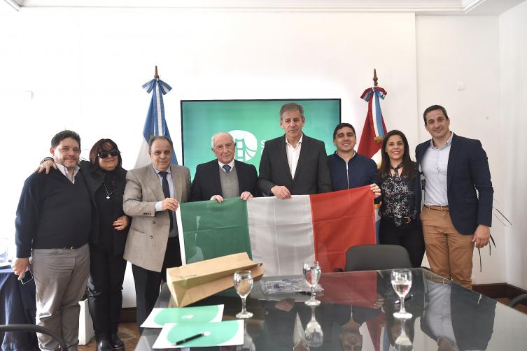 Convenio de colaboración para incentivar el turismo y el comercio con Italia
