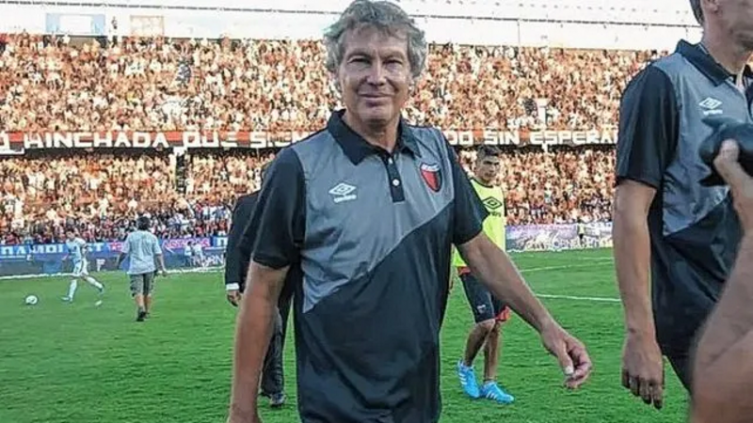 Colón: Javier López sigue recuperándose en el sanatorio