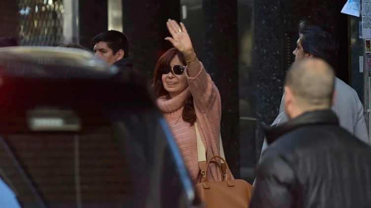 Cristina Kirchner declaró que no se dio cuenta que le habían gatillado 
