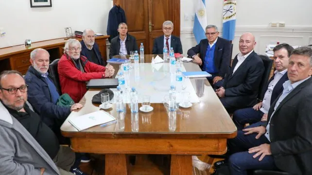 Segundo encuentro paritario del gobierno con los gremios