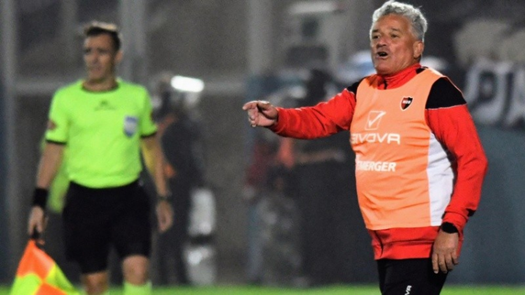 Newell ’s con varios lesionados y sin nuevo técnico