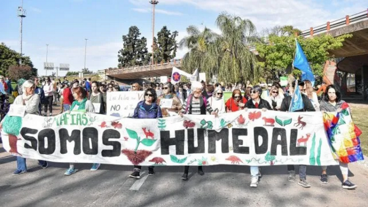 Hubo movilización en Santa Fe en defensa de los humedales 