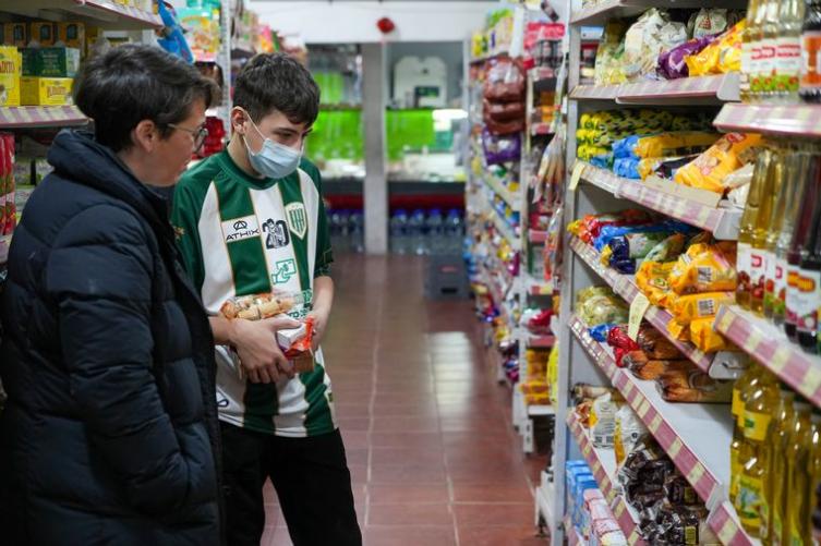 Tras el récord de julio, se conoce la inflación de agosto: superaría el 6%
