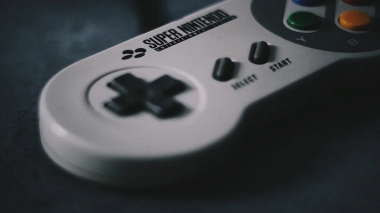Web para acceder a videojuegos retro desde un computador o celular