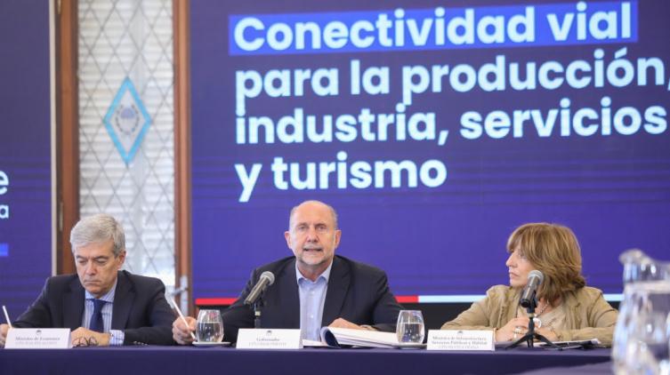 Perotti anunció obras viales por más de $15.000 millones 
