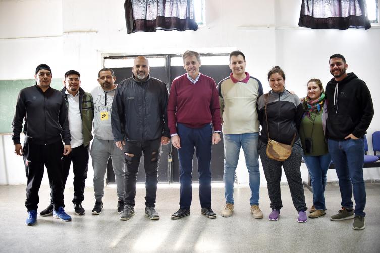 El intendente se reunió con vecinos para definir mejoras en Villa del Parque