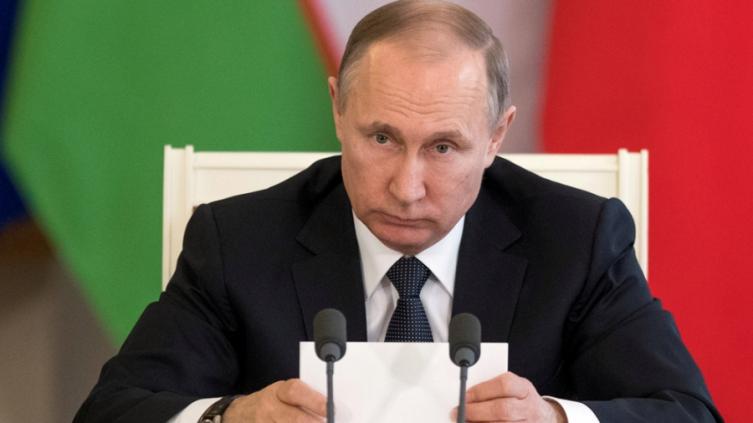 Putin le propuso a los líderes de Armenia y Azerbaiyán una reunión en Rusia