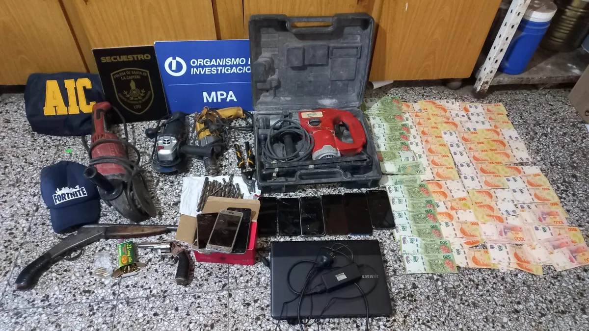 Detuvieron a tres delincuentes relacionados con el robo al Pago Fácil